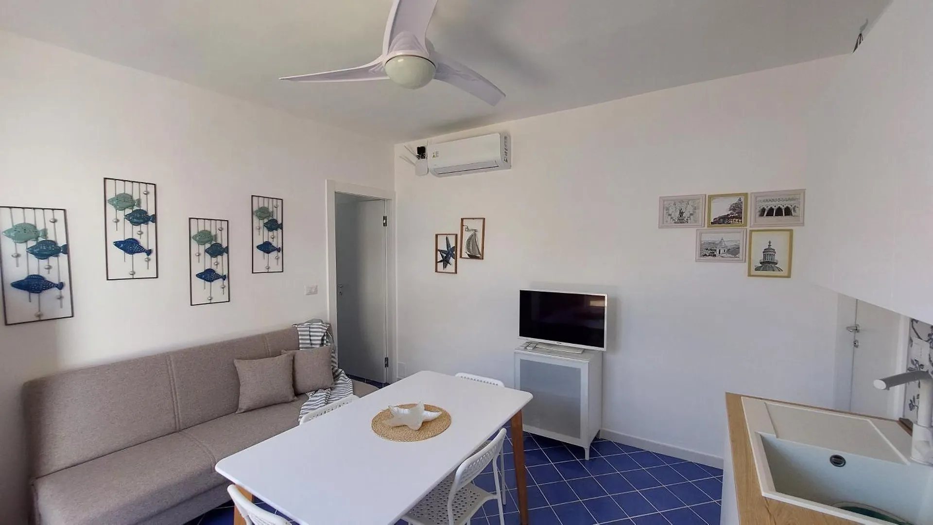 Ab Apartment مارينا دي راغوزا إيطاليا